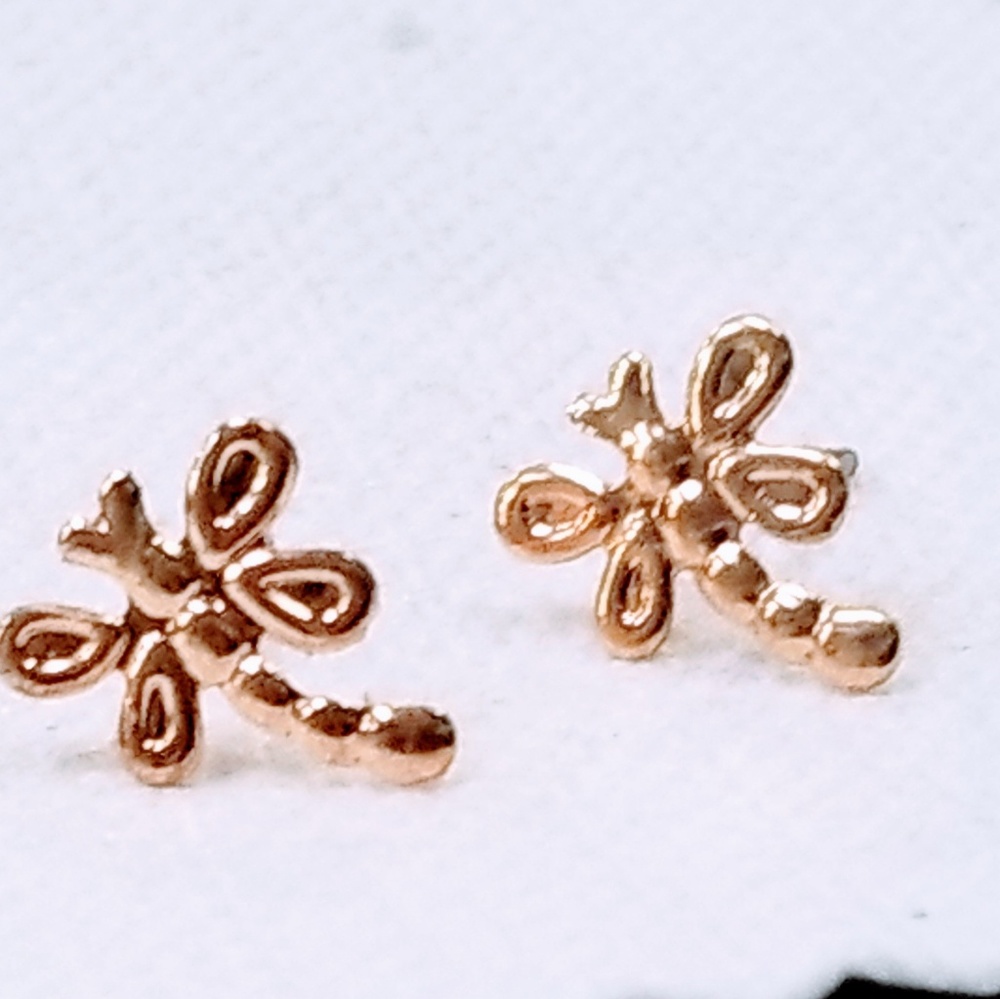 NEW 9mm Gold Dragonfly Stud Earrings